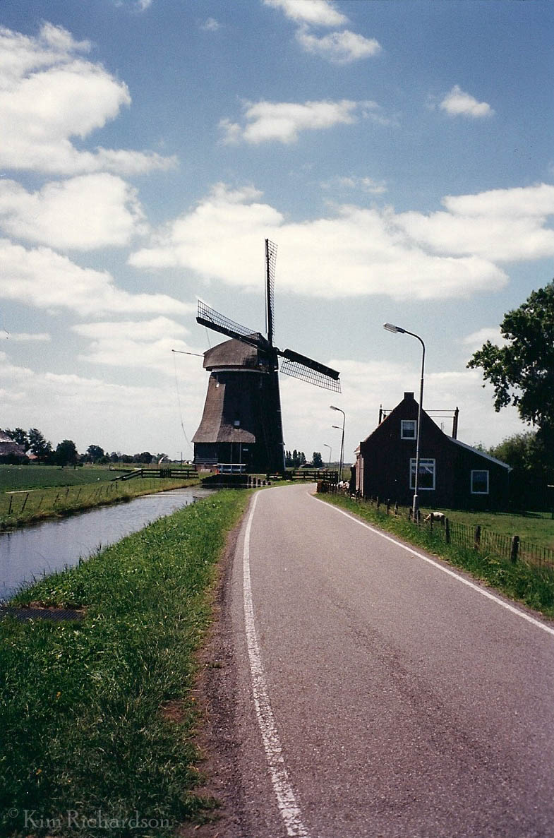 Volendam - The Netherlands0001